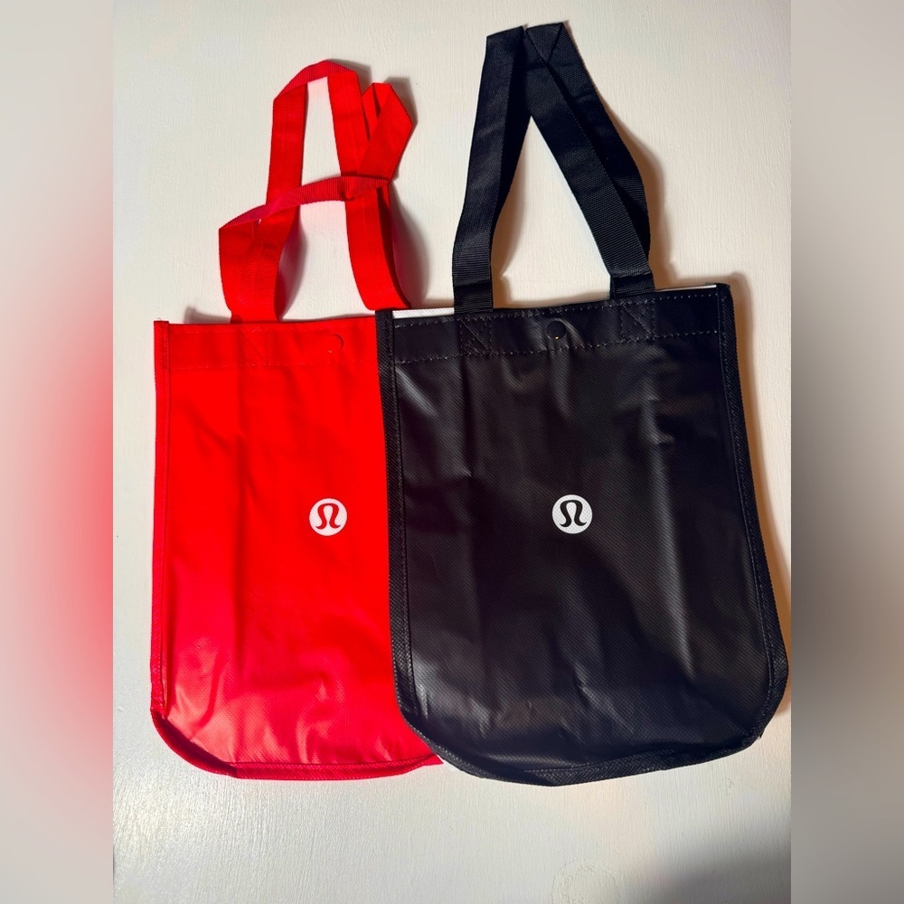 NWOT Lululemon bundle of 2 Reusable Tote‎ Bags (choose your colors)